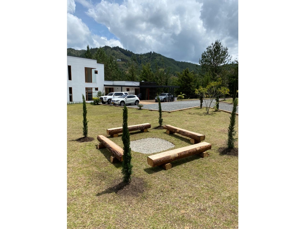 CASA CAMPESTRE EN EL RETIRO-SECTOR PARQUE DE SAN JOSE — foto 3