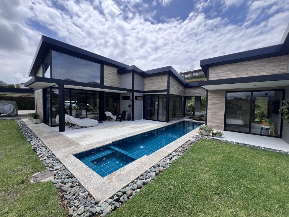 CASA CAMPESTRE 420 m² - EN EL RETIRO