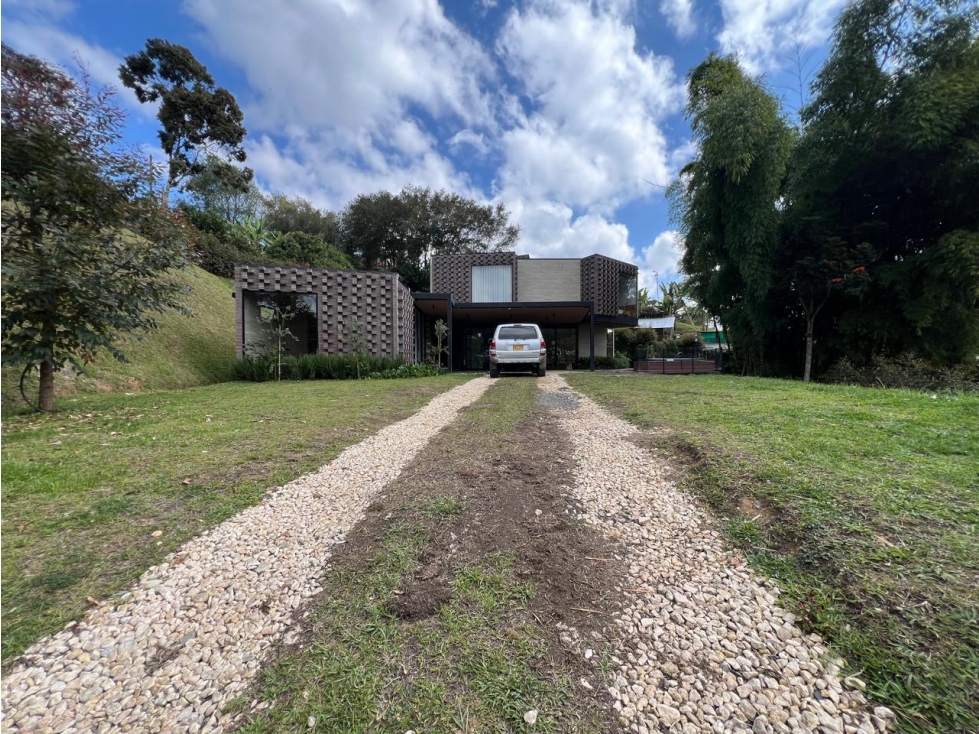 CASA CAMPESTRE 2020 m² - EL CARMEN