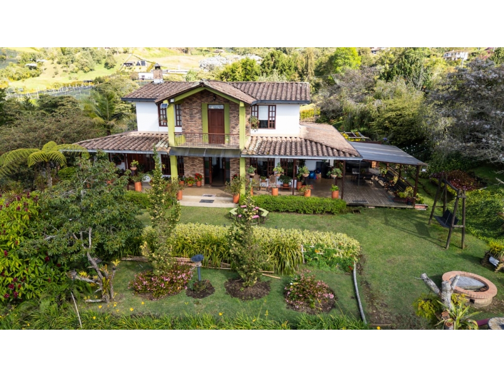 HERMOSA FINCA - LA CEJA VIA LA UNION