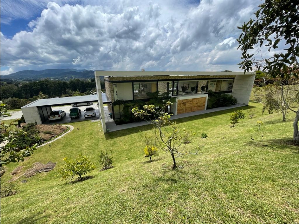LUJOSA CASA CAMPESTRE EN EL ALTO DE LAS PALMAS — foto 6