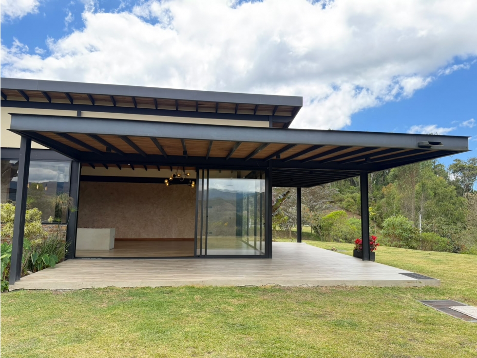 CASA CAMPESTRE EN EL RETIRO- SECTOR VIA PANTANILLO — foto 4