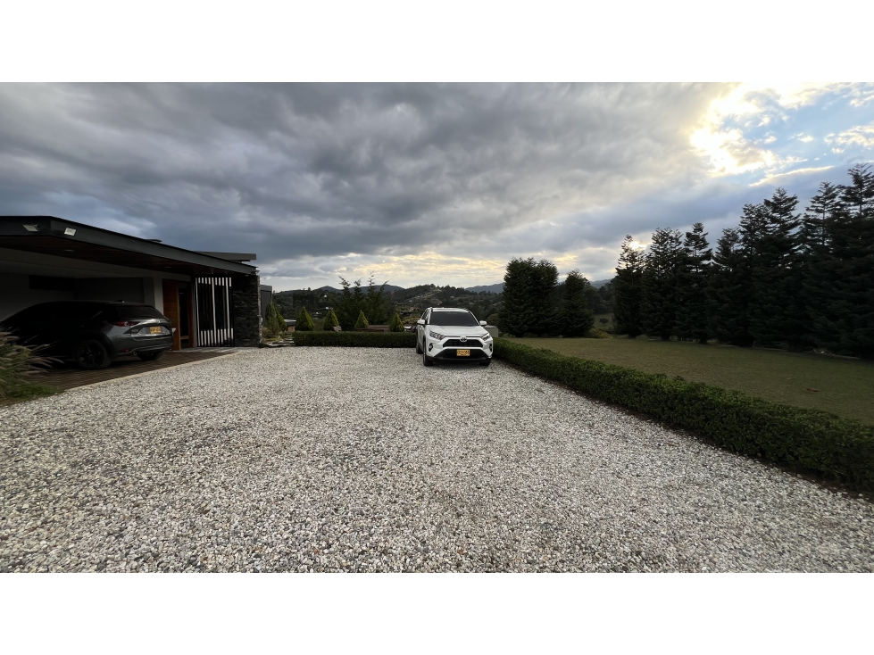 CASA CAMPESTRE EN EL RETIRO-SECTOR VIA PANTANILLO — foto 4