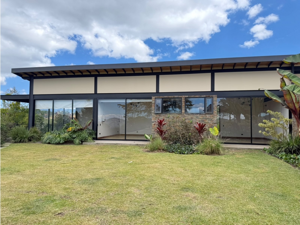 CASA CAMPESTRE EN EL RETIRO- SECTOR VIA PANTANILLO — foto 3