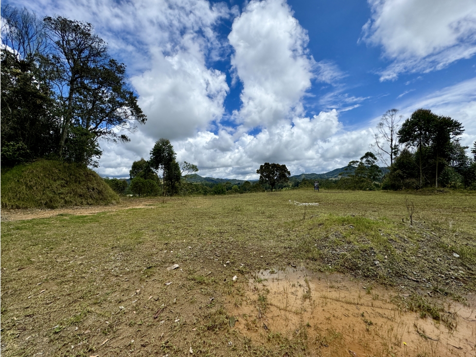 VENTA DE LOTE CON DISEÑO DE CASA EN MONTE SERENO REFUGIO CAMPESTRE — foto 3