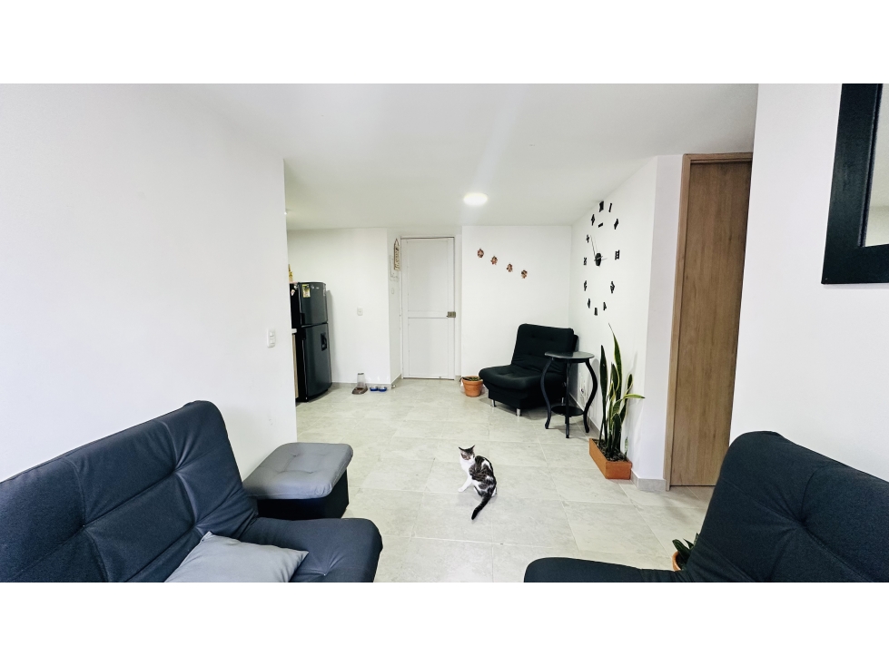 APARTAMENTO EN BELLO-LA NAVARRA — foto 5
