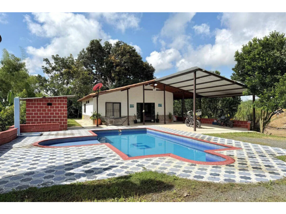 Casa campestre independiente para la venta en Combia, Pereira!!!