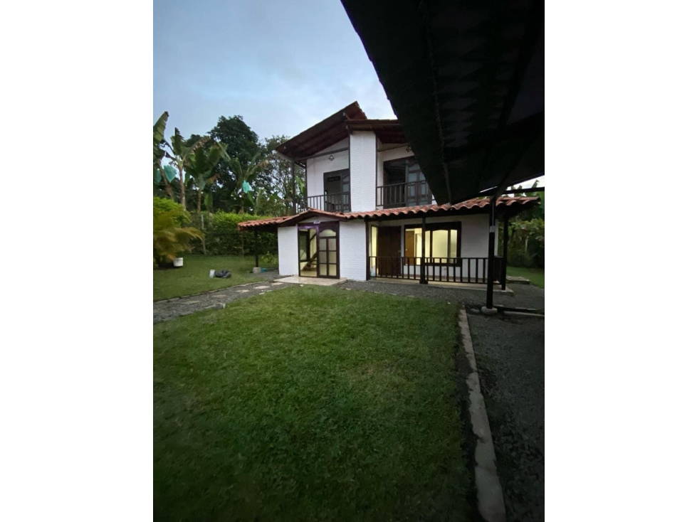 Casa campestre independiente para la venta en Combia, Pereira!!!