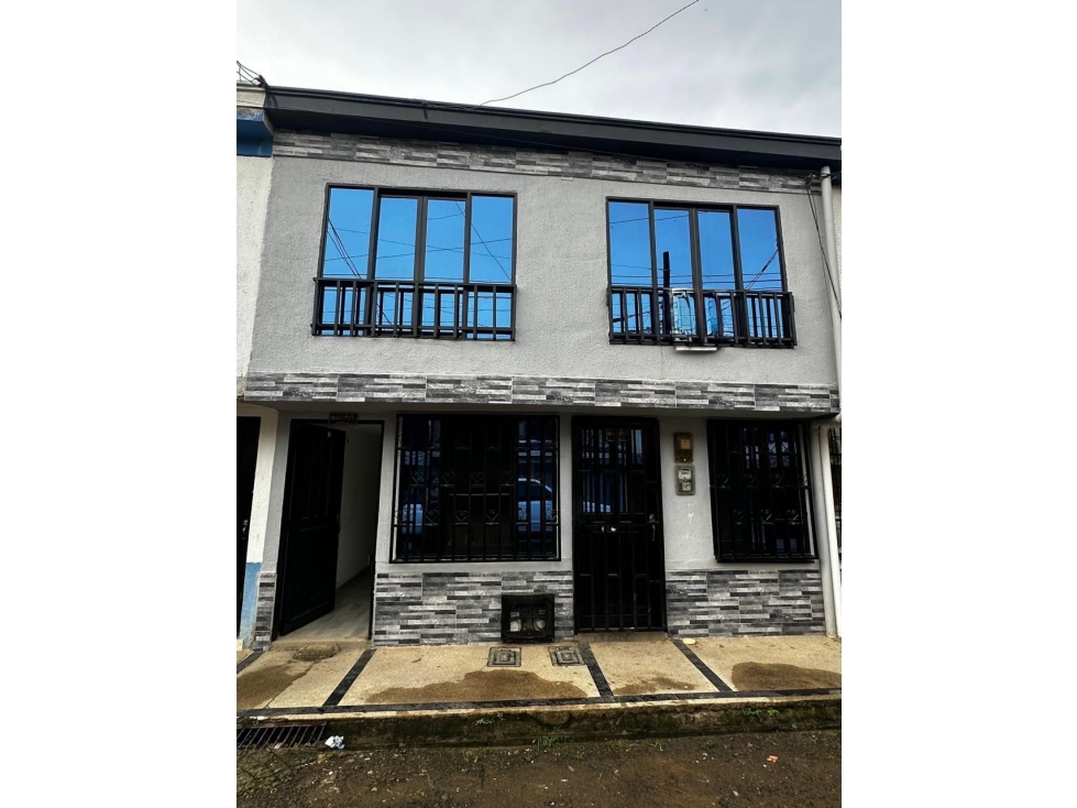 Casa con viviendas independientes en venta en Limonar, Dosquebradas