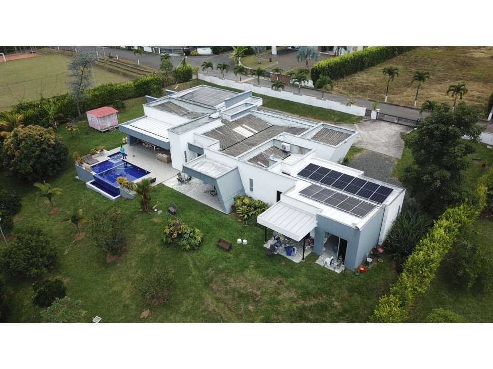 Casa campestre en condominio para la venta en Combia, Pereira!!!