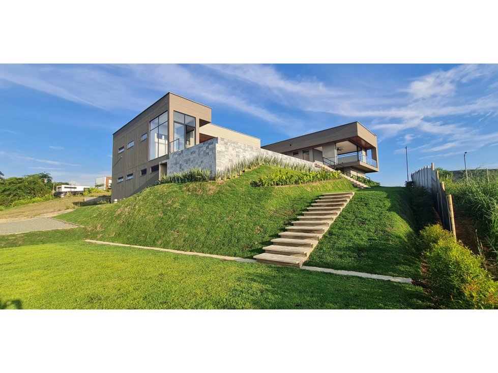Casa campestre en condominio para la venta en Cerritos, Pereira!!!