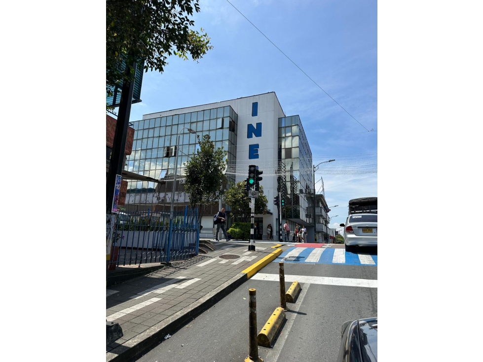 Edificio para arriendo en el Centro de Pereira!!! - 2