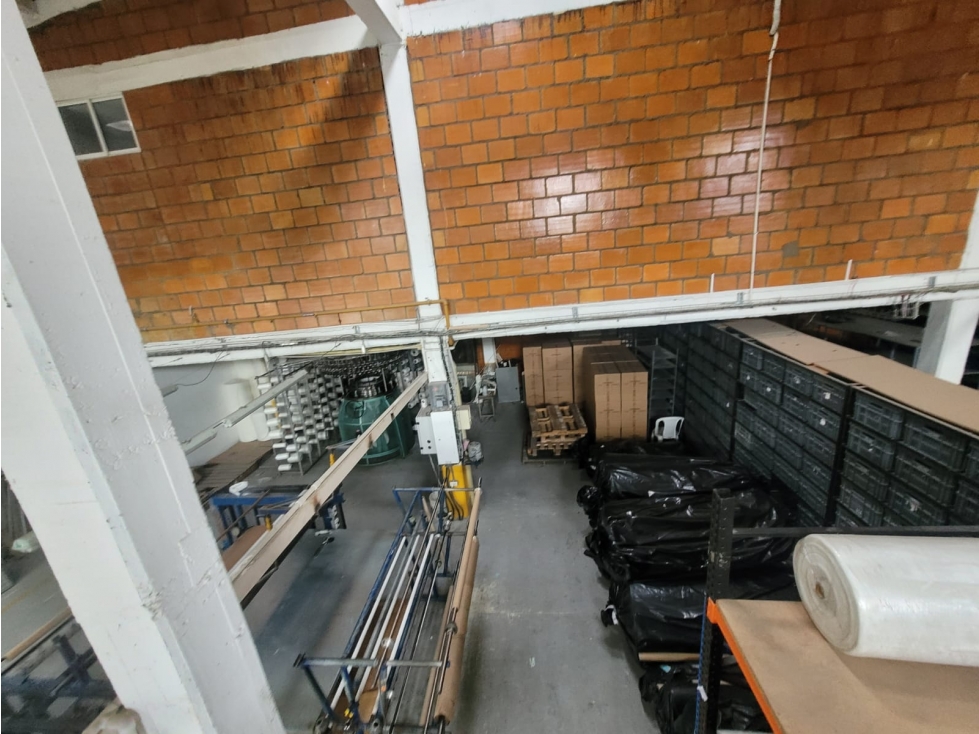 Bodega para la venta en el sector de la Badea, Dosquebradas!! - 5