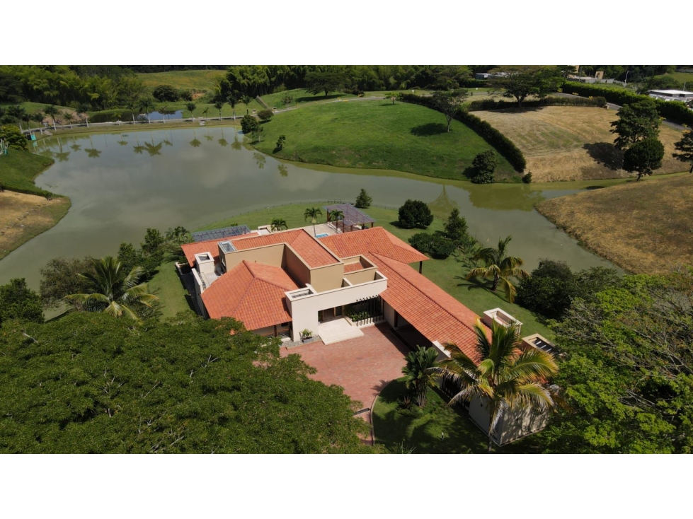 Casa campestre en condominio para la venta en Cerritos Malabar,Pereira