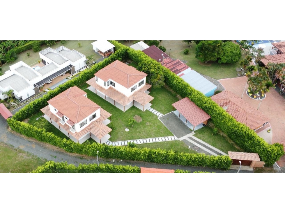 Casa campestre en parcelación para la venta en Combia, Pereira!!!