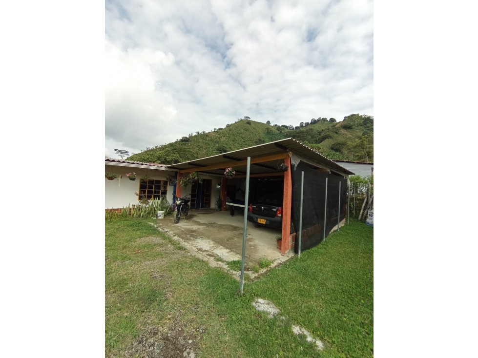 Cabaña para la venta en Vda San andres,Chinchina, Caldas!!!