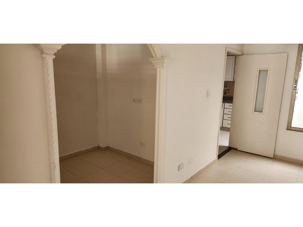 Casa en conjunto para la venta en la Avenida Sur, Pereira!!!