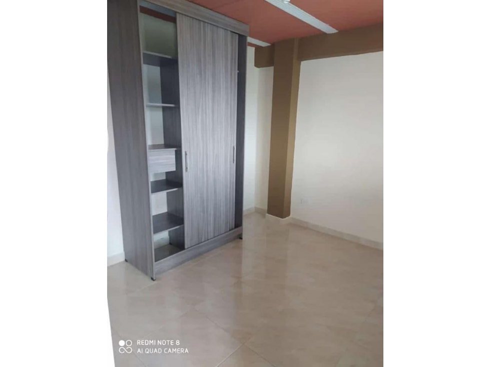Casa con viviendas independientes para la venta en Cuba, Pereira — foto 2