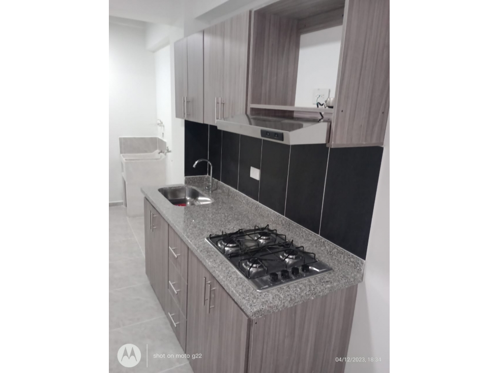 Casa con viviendas independientes para la venta en Samaria l, Pereira — foto 2