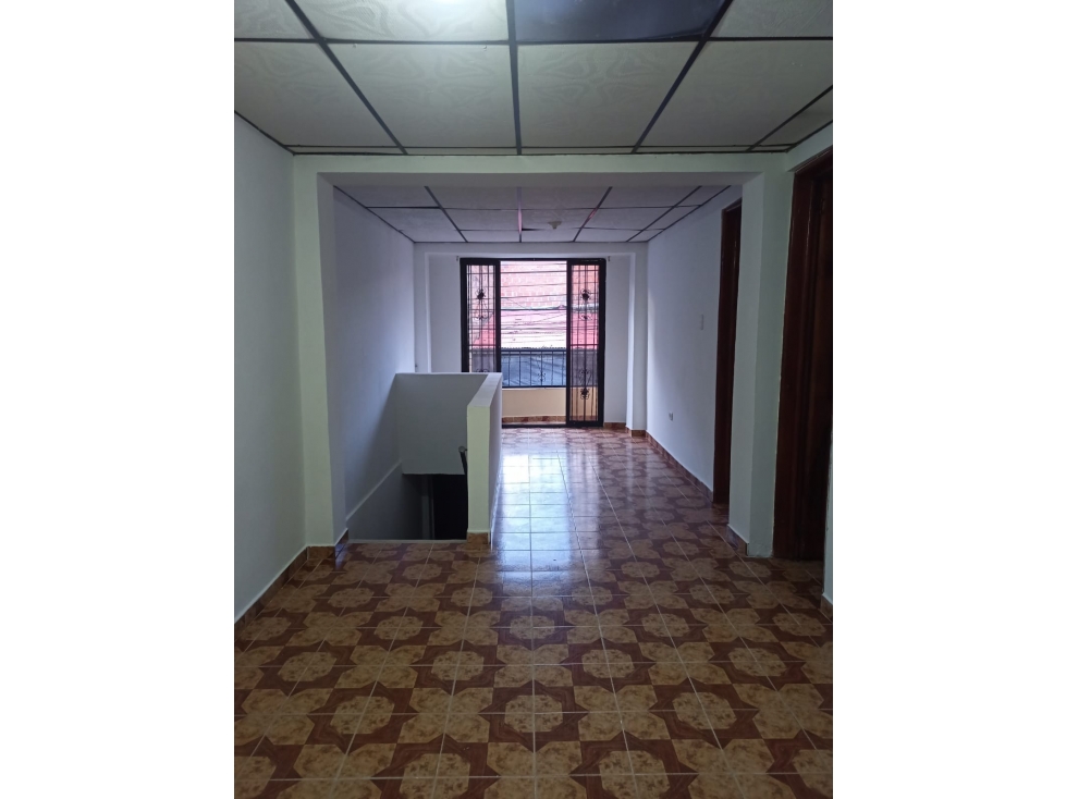Casa con viviendas independientes para la venta en Santa Rosa de Cabal - 2