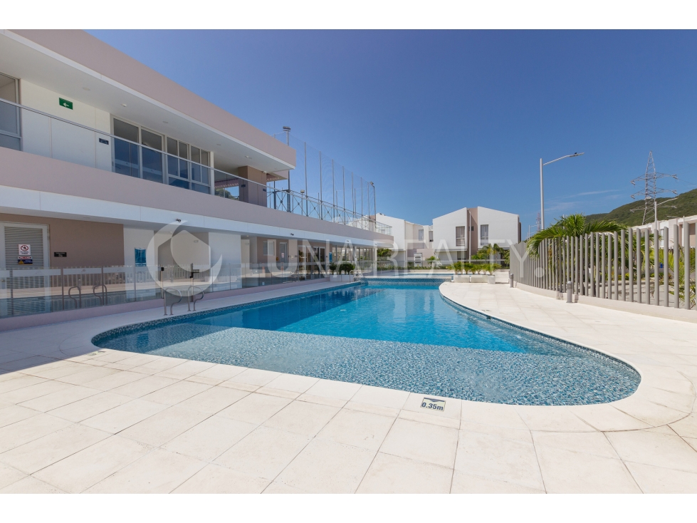 CASA EN VENTA en Coralina Bahía | Patio Amplio, en Santa Marta - 1