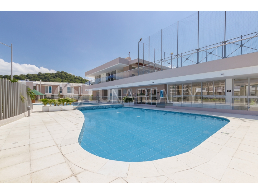 CASA EN VENTA en Coralina Bahía | Patio Amplio, en Santa Marta - 2