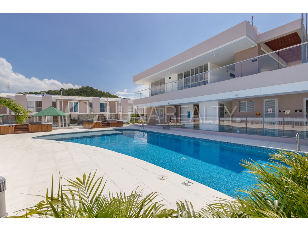 CASA EN VENTA en Coralina Bahía | Patio Amplio, en Santa Marta - 3