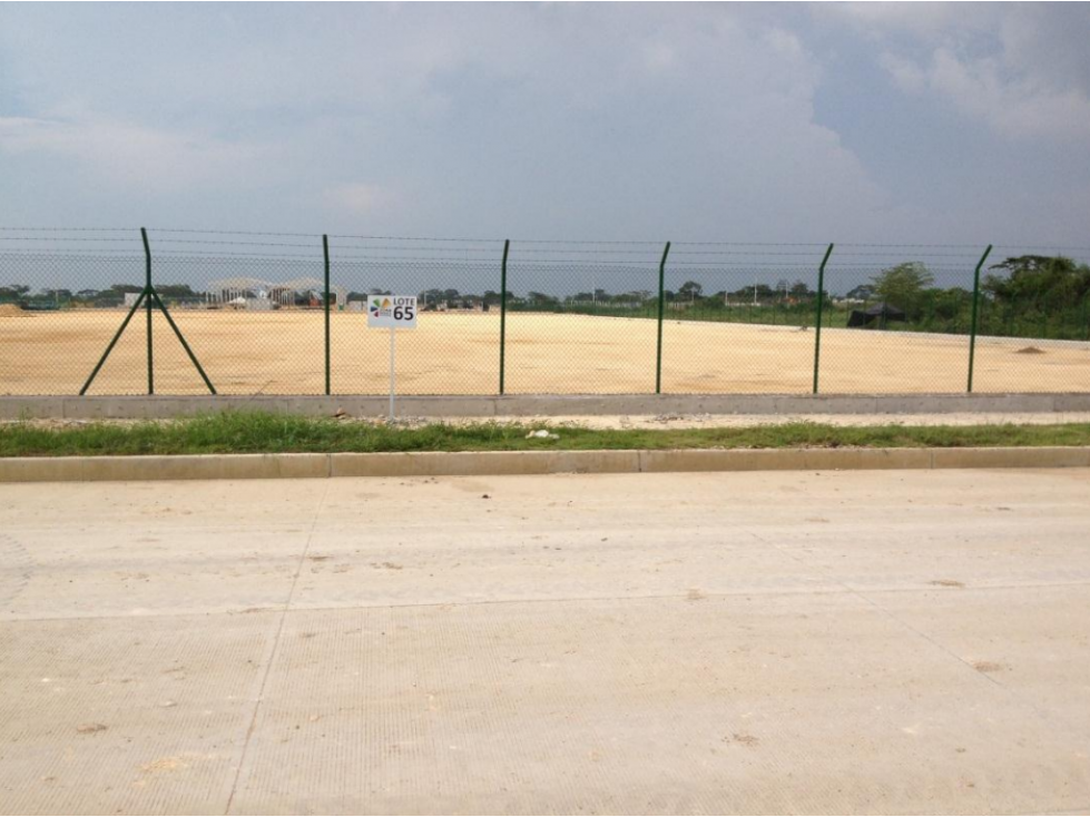 LOTE COMERCIAL / INDUSTRIAL DE 1.2 HA EN ZONA FRANCA — foto 4