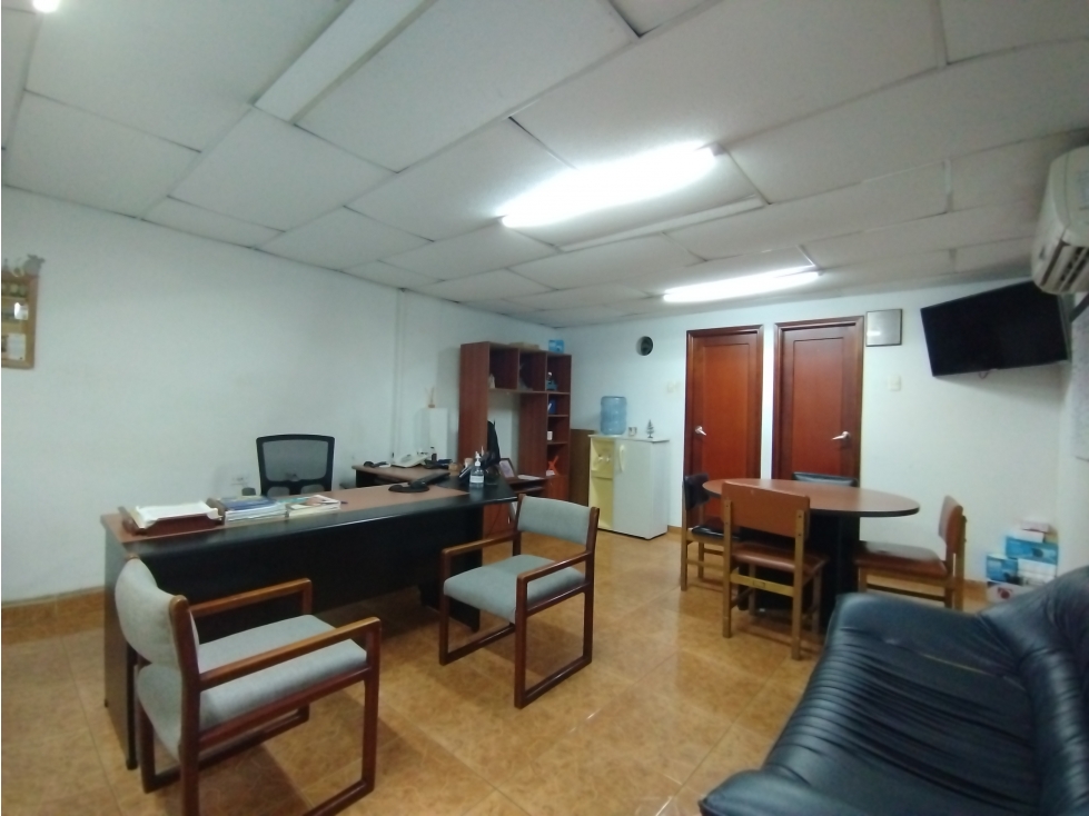 BODEGA DE 1488 M2 PARA VENTA EN EL BOSQUE — foto 3