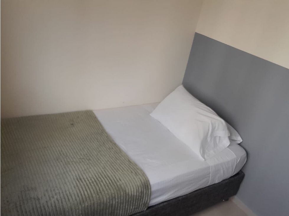APARTAMENTO AMOBLADO DE 3 ALCOBAS PARA ARRIENDO EN TORICES — foto 5