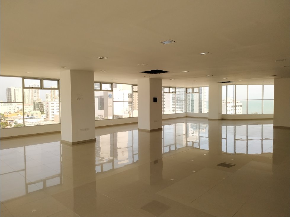 ARRIENDO OFICINAS EN EDIFICIO EMPRESARIAL EN BOCAGRANDE