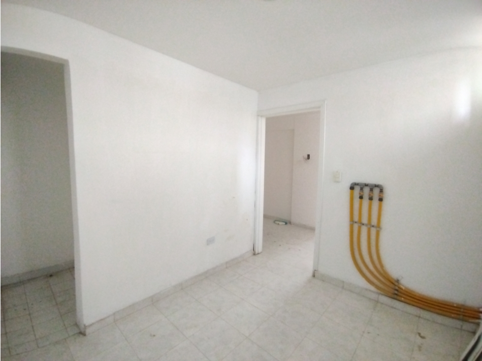 LOCAL DE 80 M2 PARA ARRIENDO EN BOCAGRANDE — foto 6