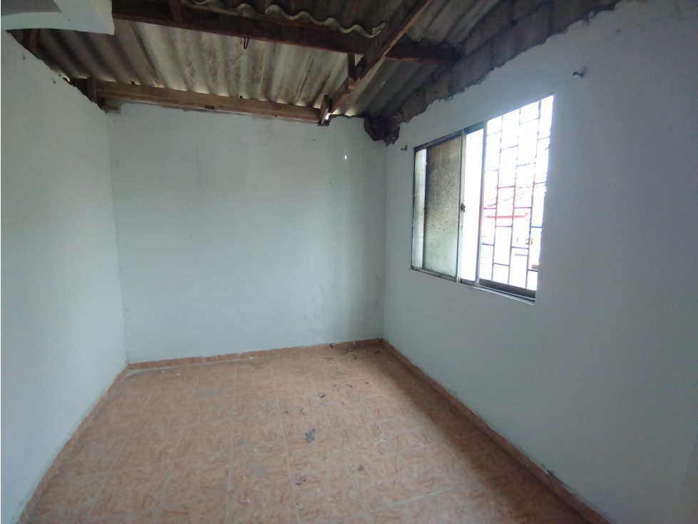 CASA ESQUINERA DE 525 M2 EN LAS GAVIOTAS PARA VENTA — foto 4