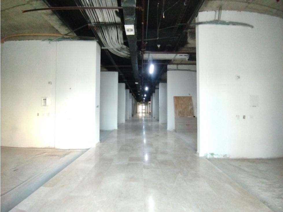 LOCALES COMERCIALES PARA ARRIENDO EN CRESPO — foto 4