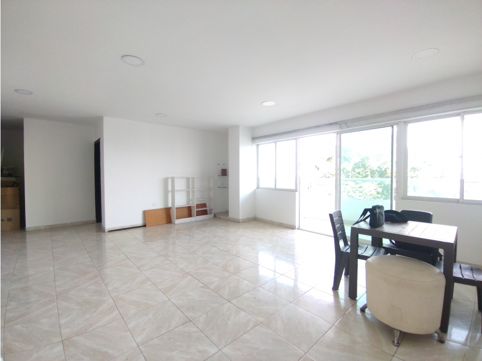 APTO DE 3 ALCOBAS PARA VENTA EN EL CAIRO — foto 6