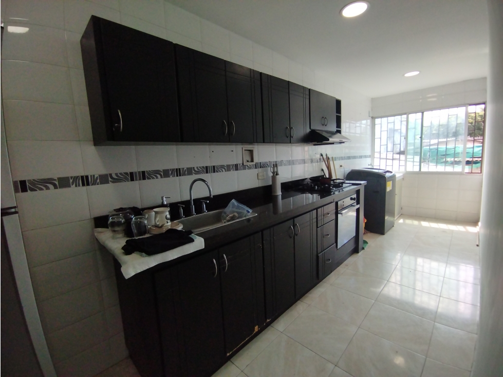 APTO DE 3 ALCOBAS PARA VENTA EN EL CAIRO — foto 5