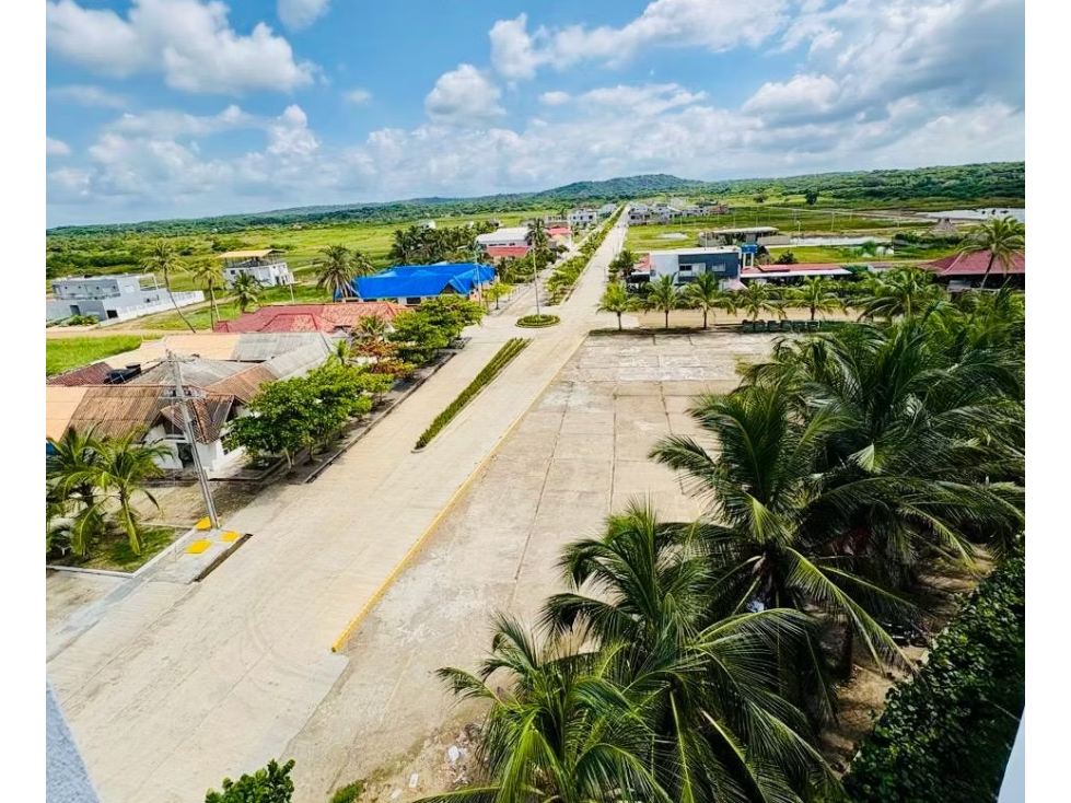 LOTE URBANIZADO ESQUINERO EN VIA AL MAR PARA VENTA — foto 2