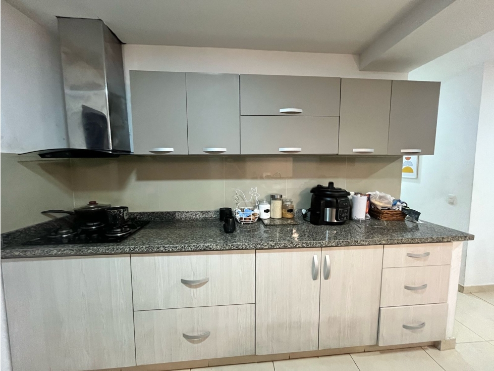 APARTAMENTO DE 2 ALCOBAS PARA VENTA EN PIE DE LA POPA — foto 4