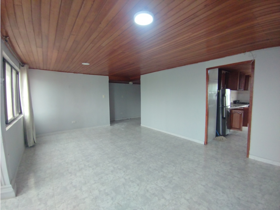 APARTAMENTO DE 3 ALCOBAS EN PASEO BOLIVAR PARA VENTA — foto 2