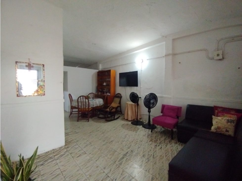 CASA LOTE DE 351 M2 EN MARTINEZ MARTELO — foto 3