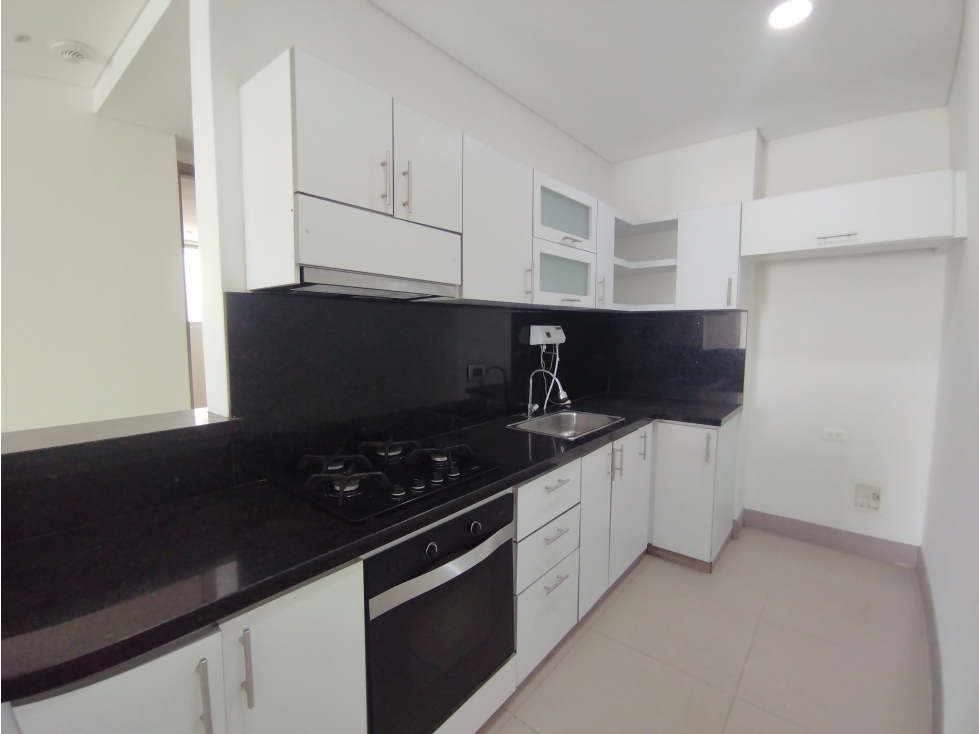 ARRIENDO APTO DE 2 ALCOBAS EN EL CABRERO — foto 3