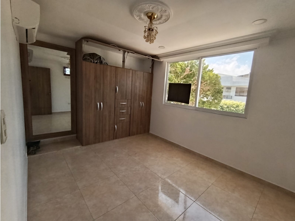 CASA DE 5 ALCOBAS PARA ARRIENDO EN CRESPO - 6