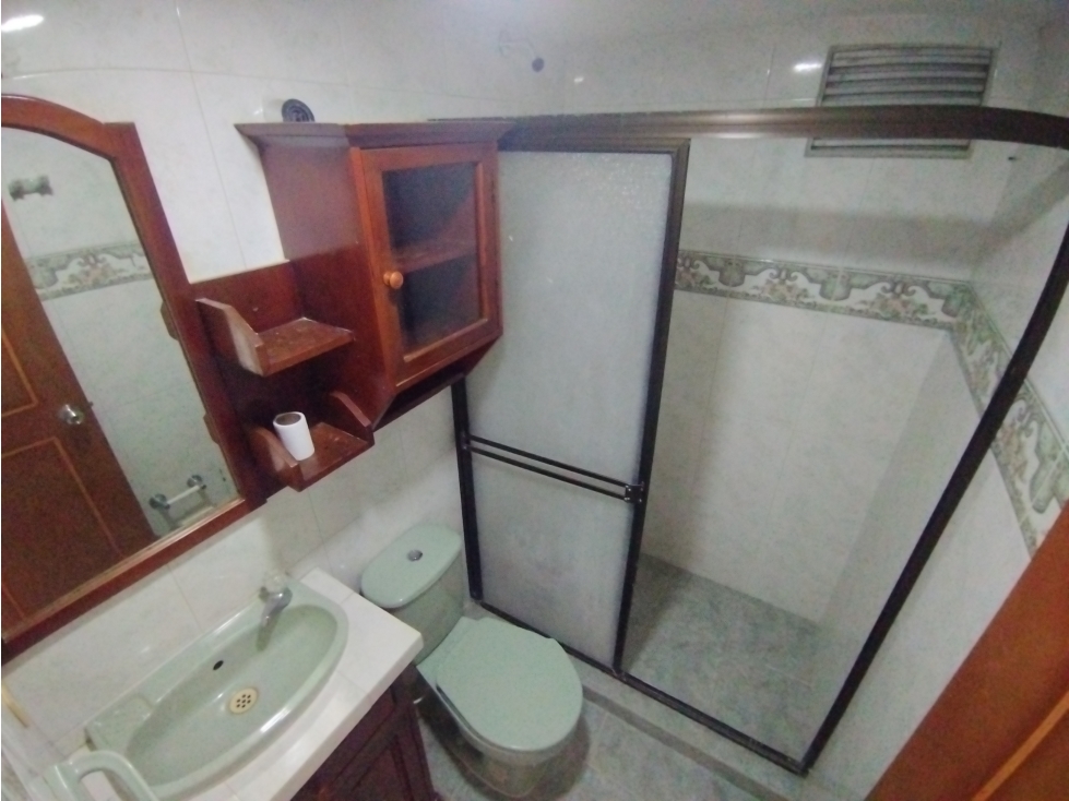 APARTAMENTO DE 3 ALCOBAS EN PASEO BOLIVAR PARA VENTA — foto 4