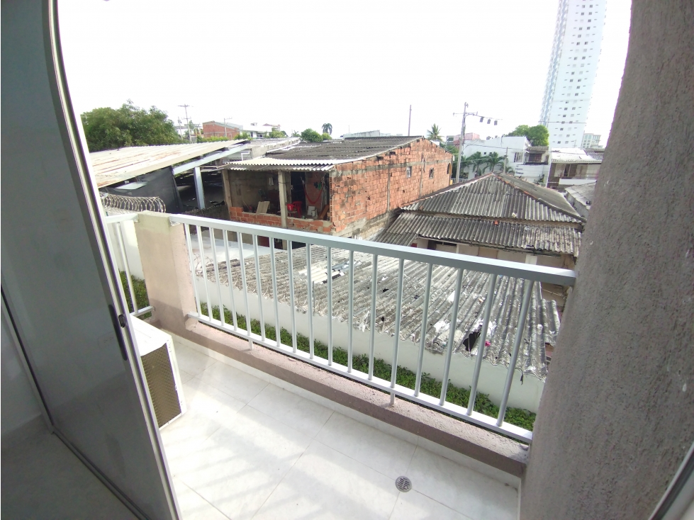 ARRIENDO APTO DE 2 ALCOBAS EN TORICES — foto 4
