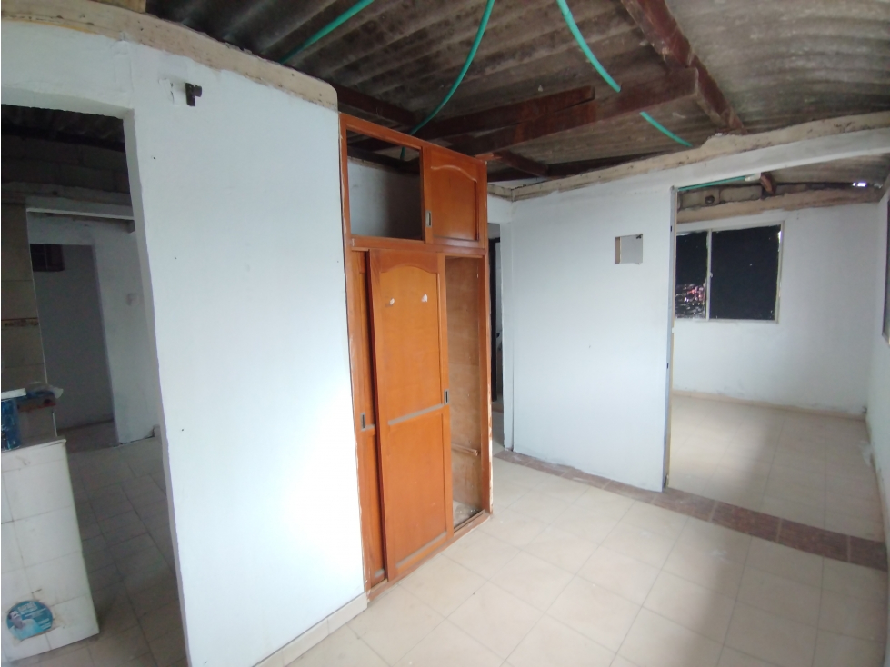 CASA ESQUINERA DE 525 M2 EN LAS GAVIOTAS PARA VENTA — foto 2