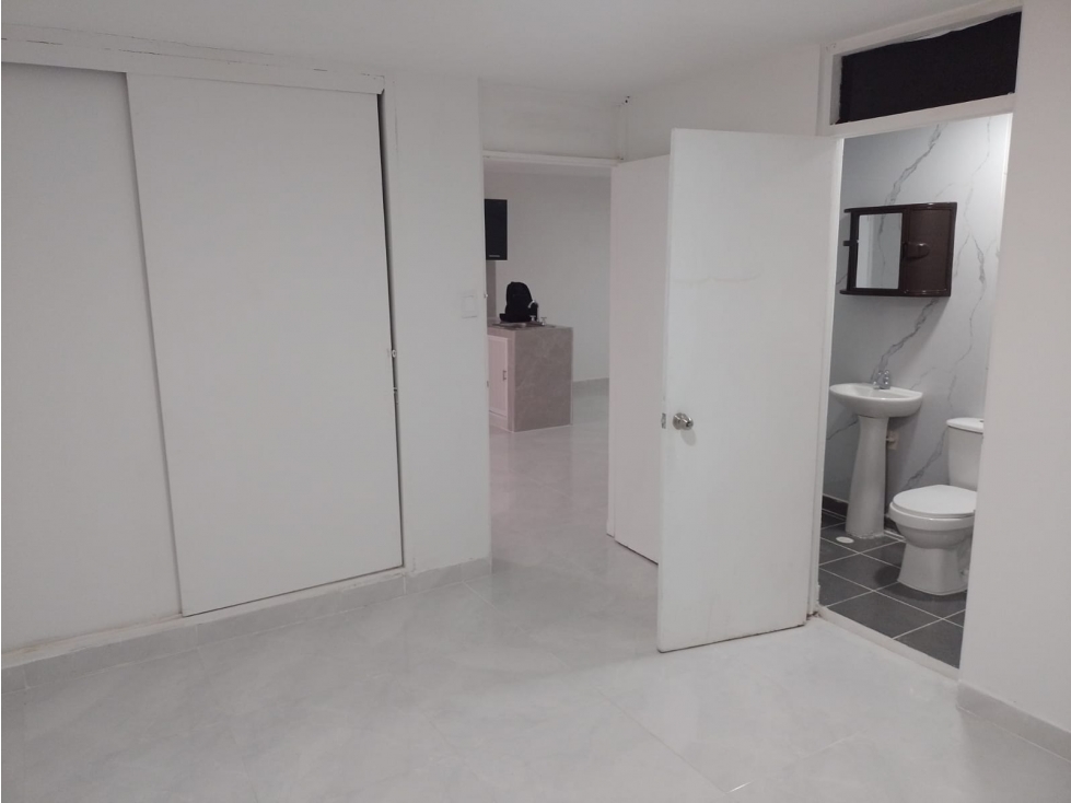 APARTAMENTO DE 1 ALCOBA PARA ARRIENDO EN EL LAGUITO — foto 6