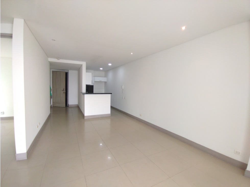 ARRIENDO APTO DE 2 ALCOBAS EN EL CABRERO — foto 2