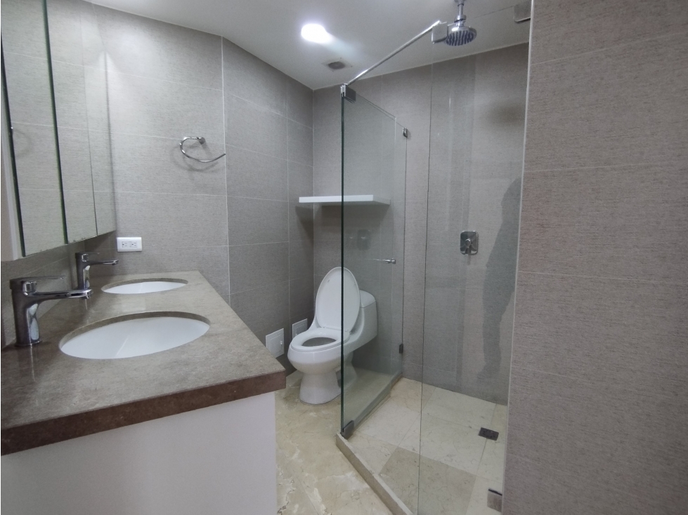APARTAMENTO REMODELADO DE 2 ALCOBAS EN BOCAGRANDE — foto 6