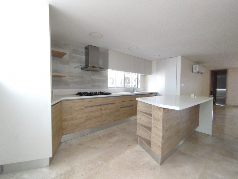 APARTAMENTO REMODELADO DE 2 ALCOBAS EN BOCAGRANDE — foto 3