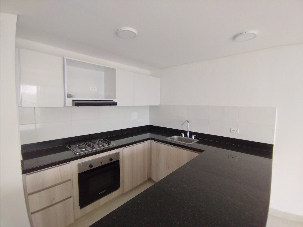 APARTAMENTO TURISTICO DE 2 ALCOBAS EN SERENA DEL MAR — foto 4
